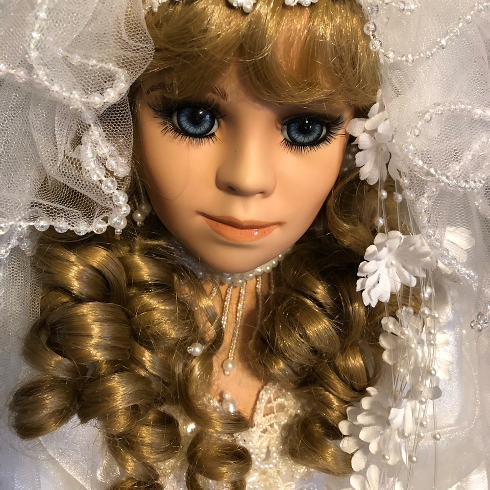 Rusty Collector Doll - Picture 2 of 3